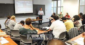 شهادات العلوم السياسية