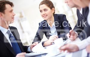 استشاري علاقات عامة